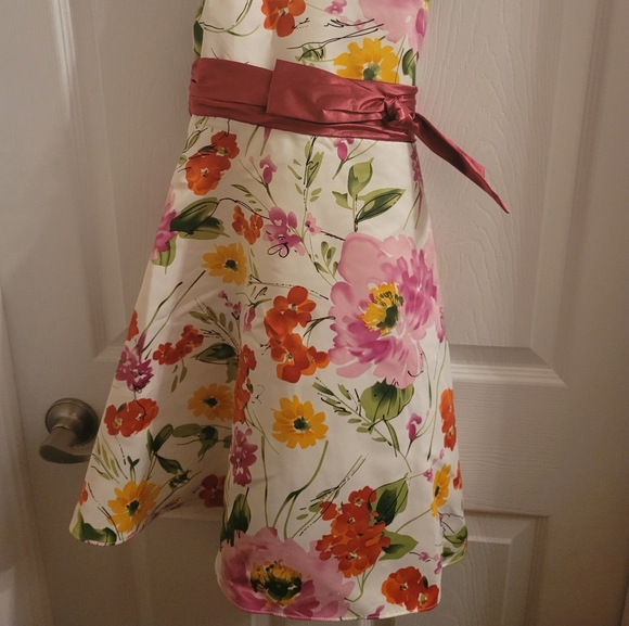 Girl Dress size 5 - Picture 6 of 6